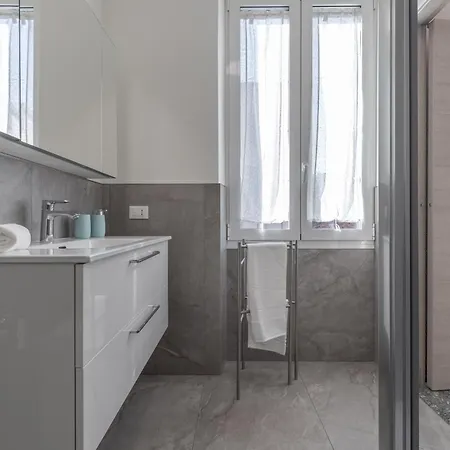 Santa Maria Gualtieri Apartment *