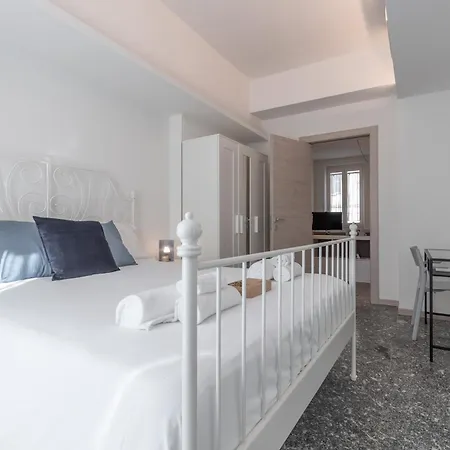 Santa Maria Gualtieri Apartment